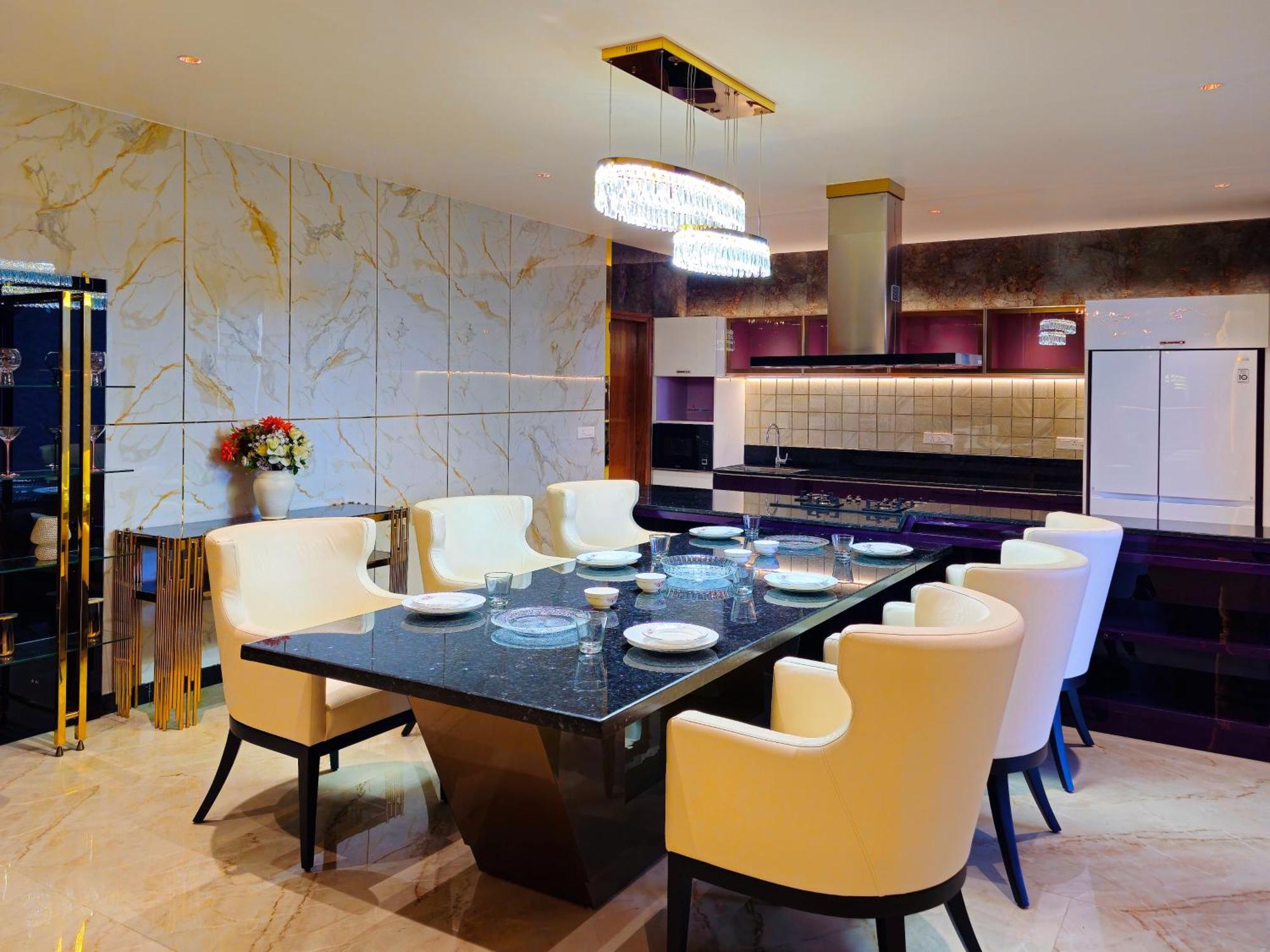 Апартаменти The Pentouz On 100 Feet Road Indiranagar - An Urban Luxury Retreat Бенґалуру Екстер'єр фото